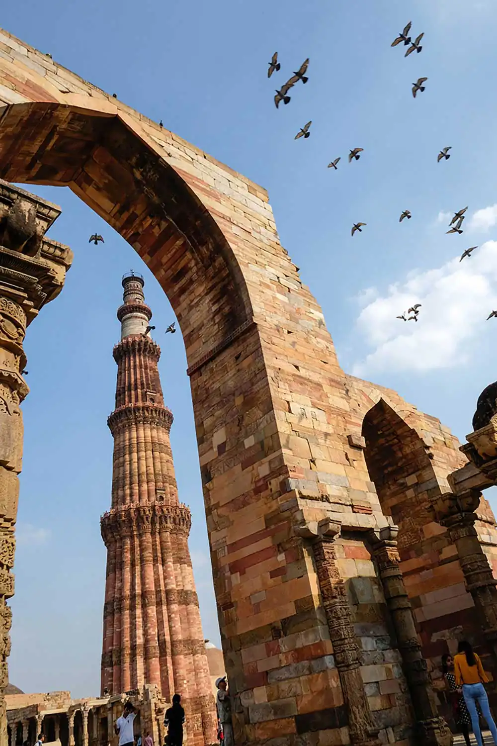 Delhi - A City Brimming with Life | Amlan Sanyal