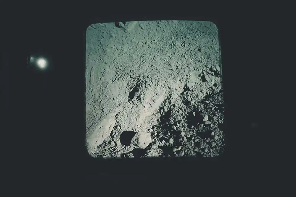 To The Moon and Home | Thomas H.P. Jerusalem