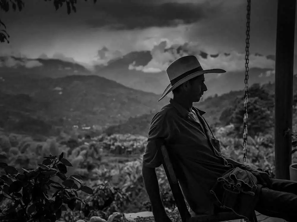 The photography of Oscar Daniel Mendoza