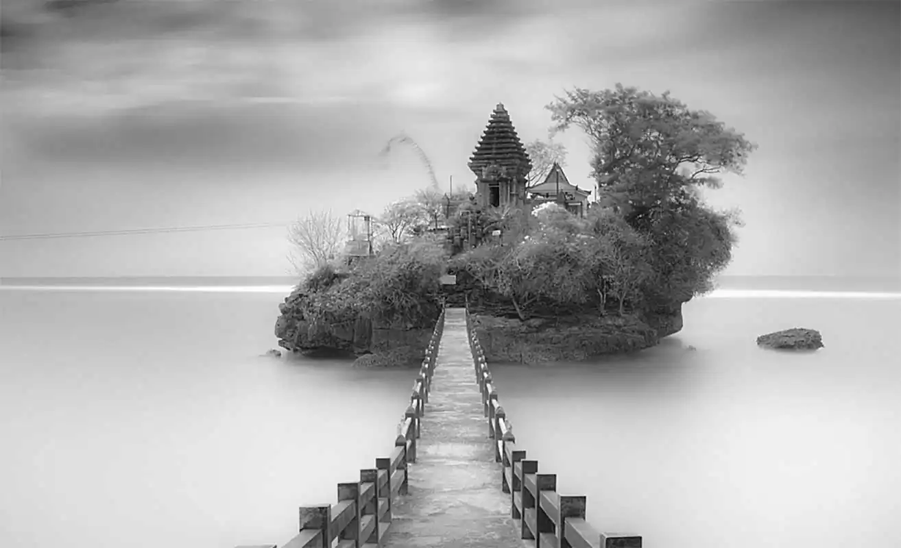 Waterscape by Hengki Koentjoro
