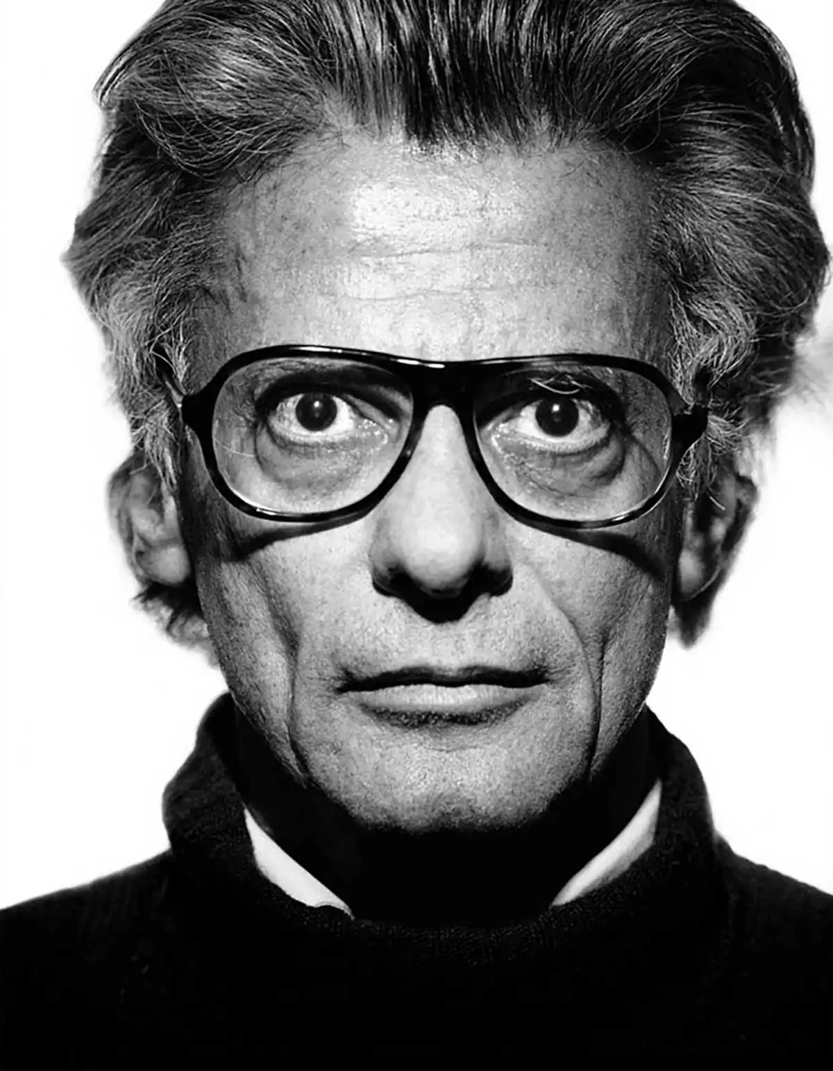 Richard Avedon: The beauty of simplicity