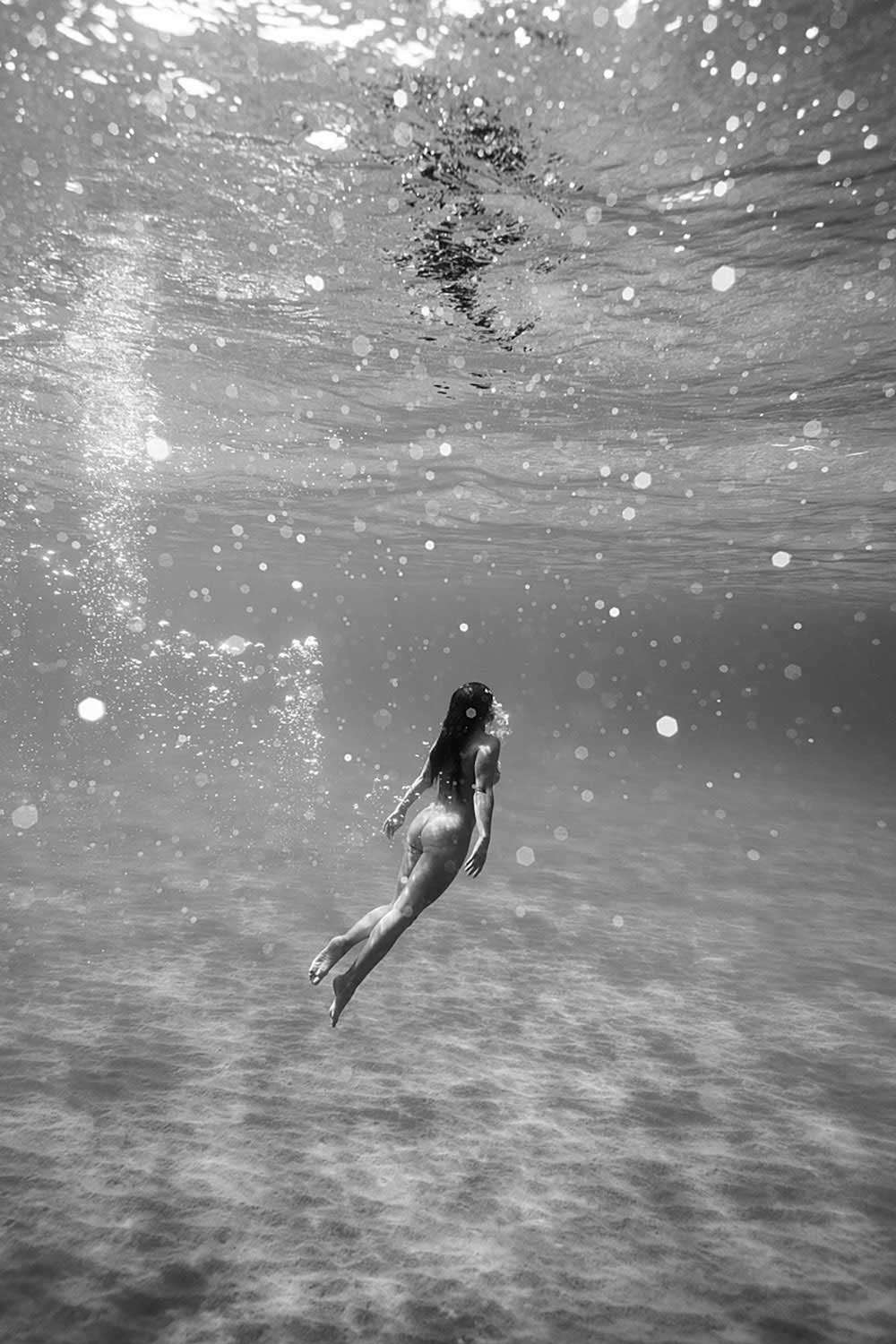 Desnudo Water Photographs