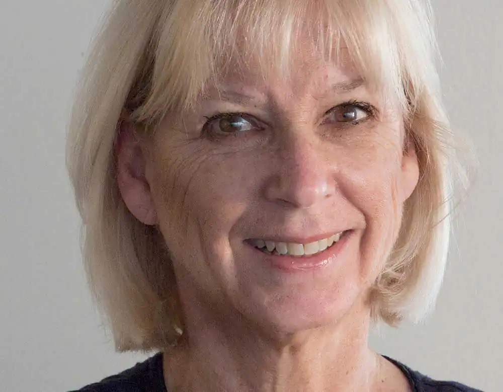 Interview with Patty Carroll; Published in our print edition #11