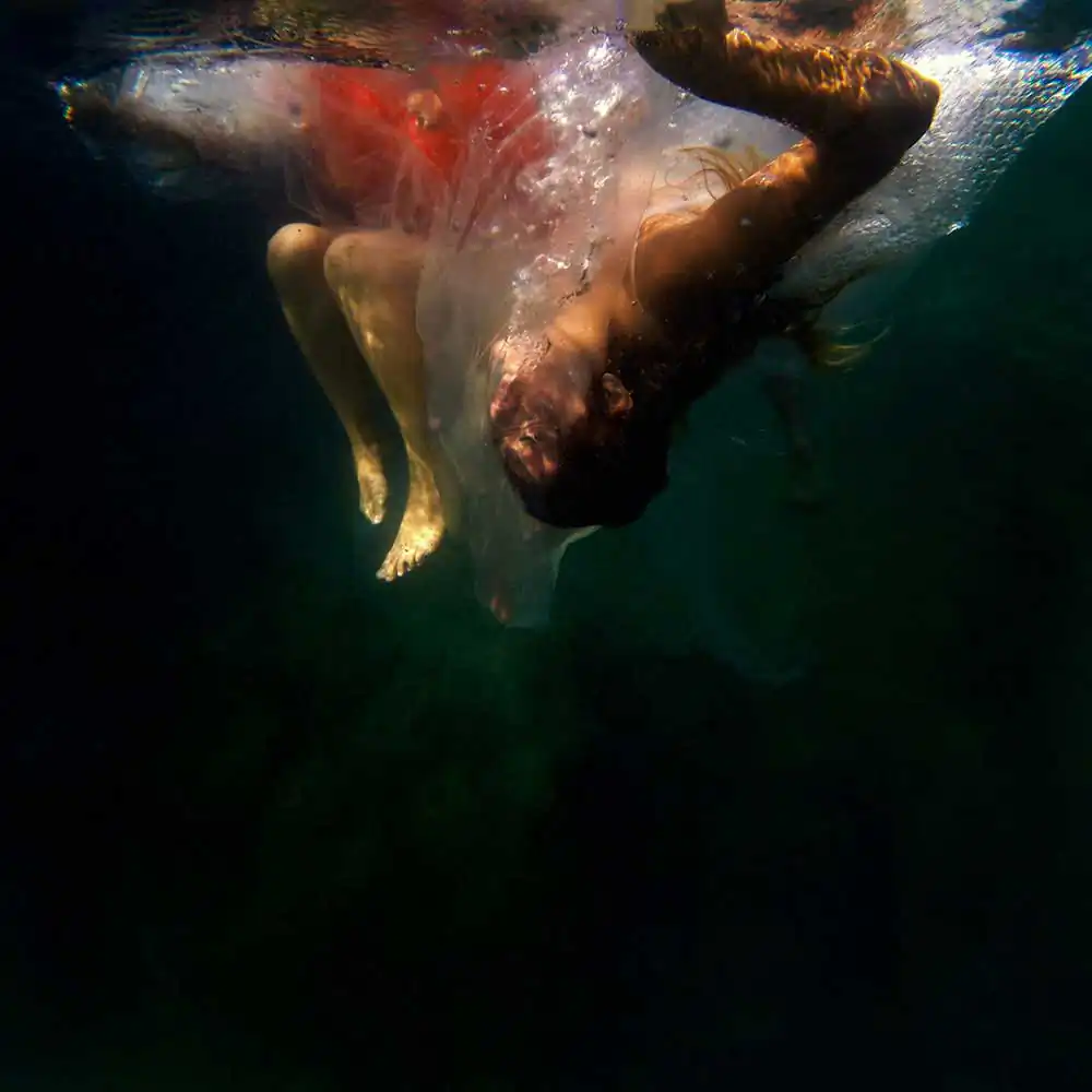 Human Waste III by Beatriz Glez Sa