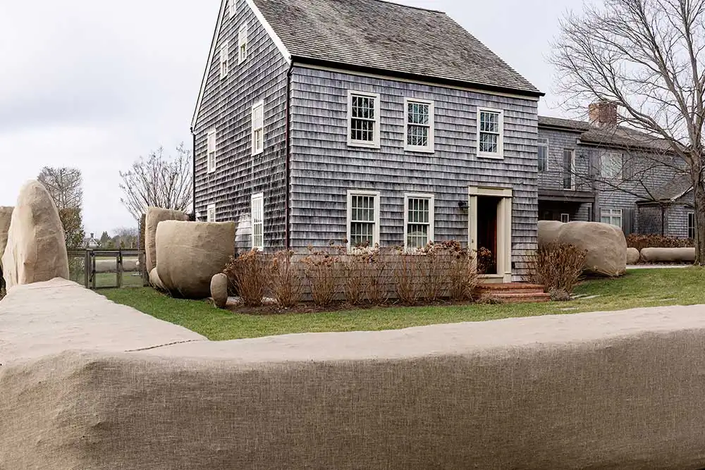 Long Island; Wrapsody by Luke Wynne