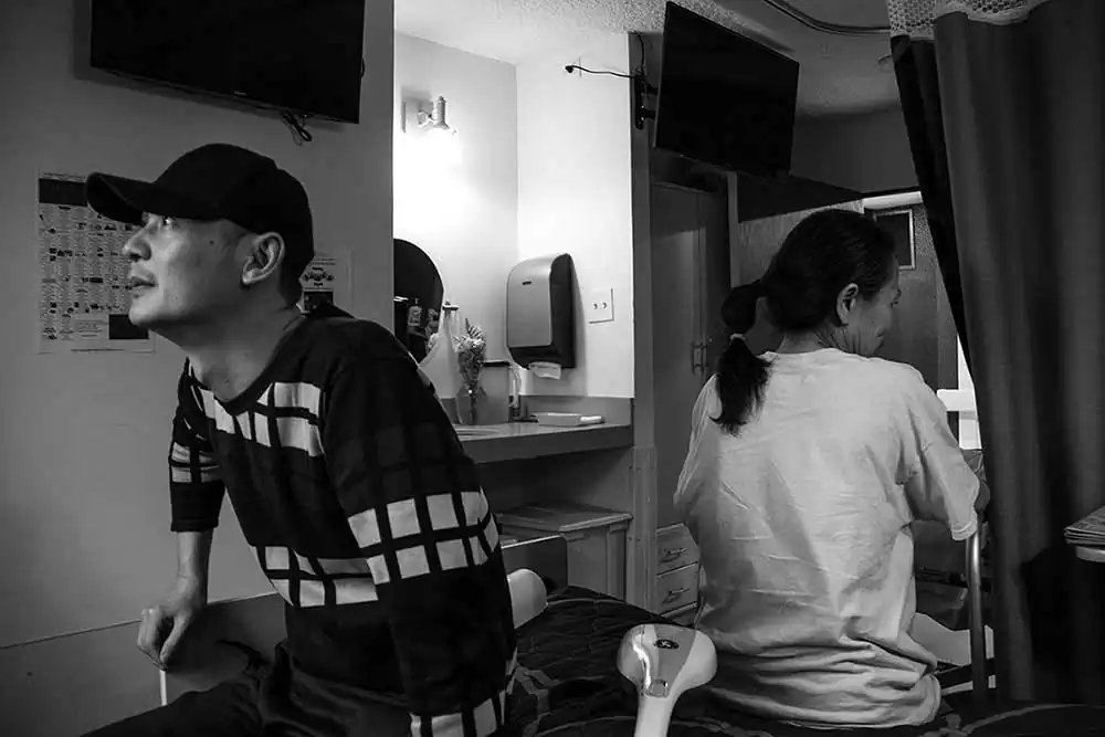 Documentary photography; After 365 days by Sihan Cui