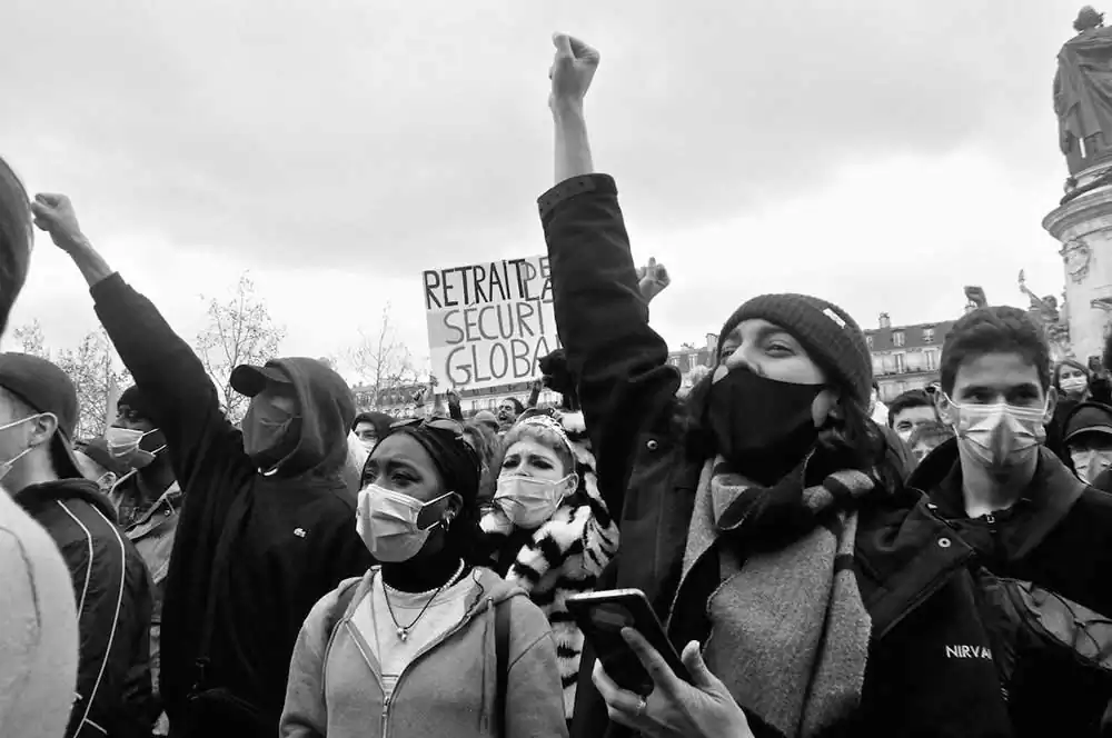 Anti-Global Security Law protests by Florence Gallez