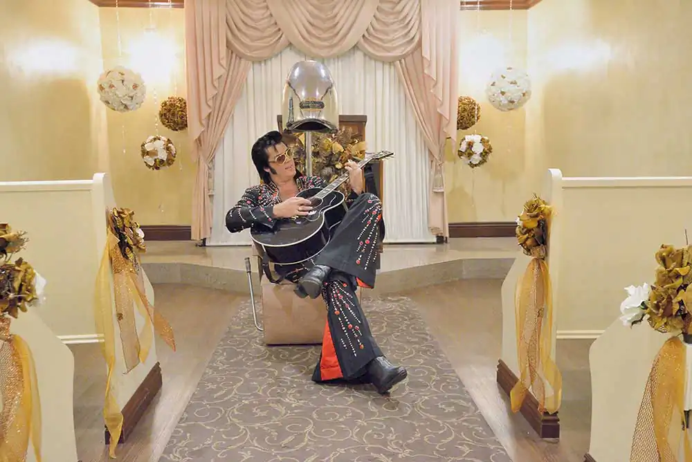 Road Trip With Marilyn by Craig Deman