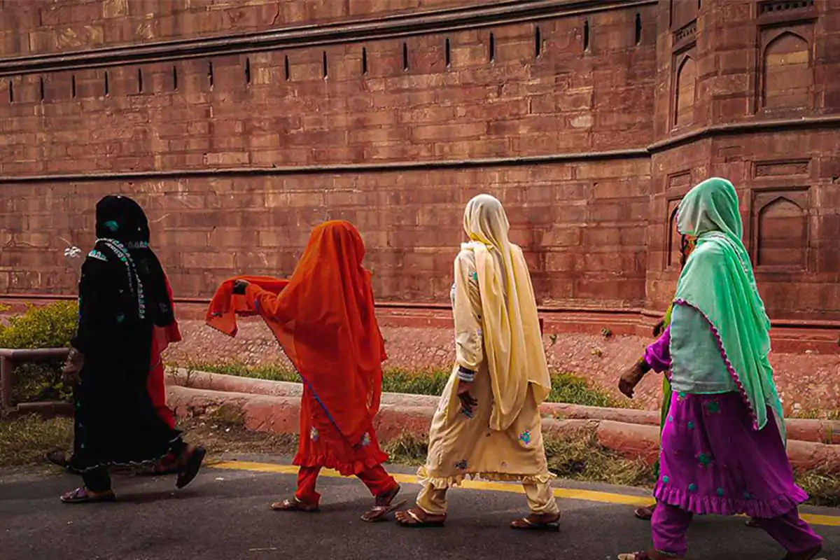 Travel photography; Backpacking by Sofia Monzerratt