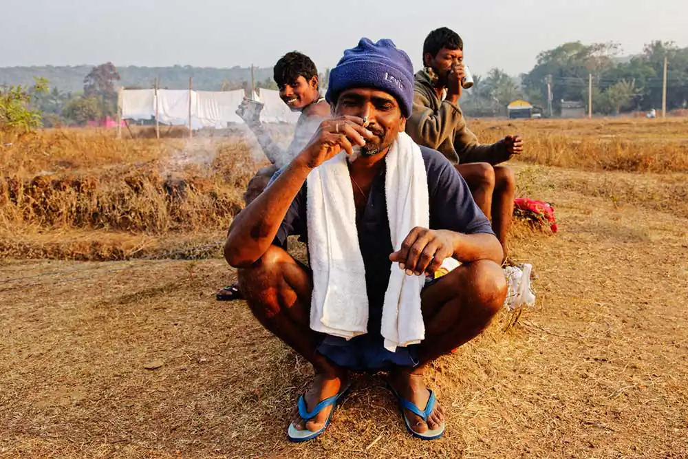 Mapusa Road Washermen by Henri Kartmann