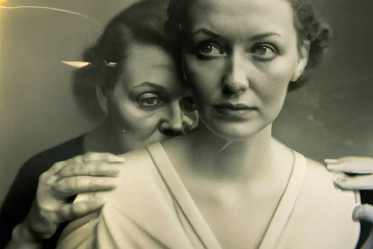 AI in Visual Arts: Photography or ‘Promptography’?