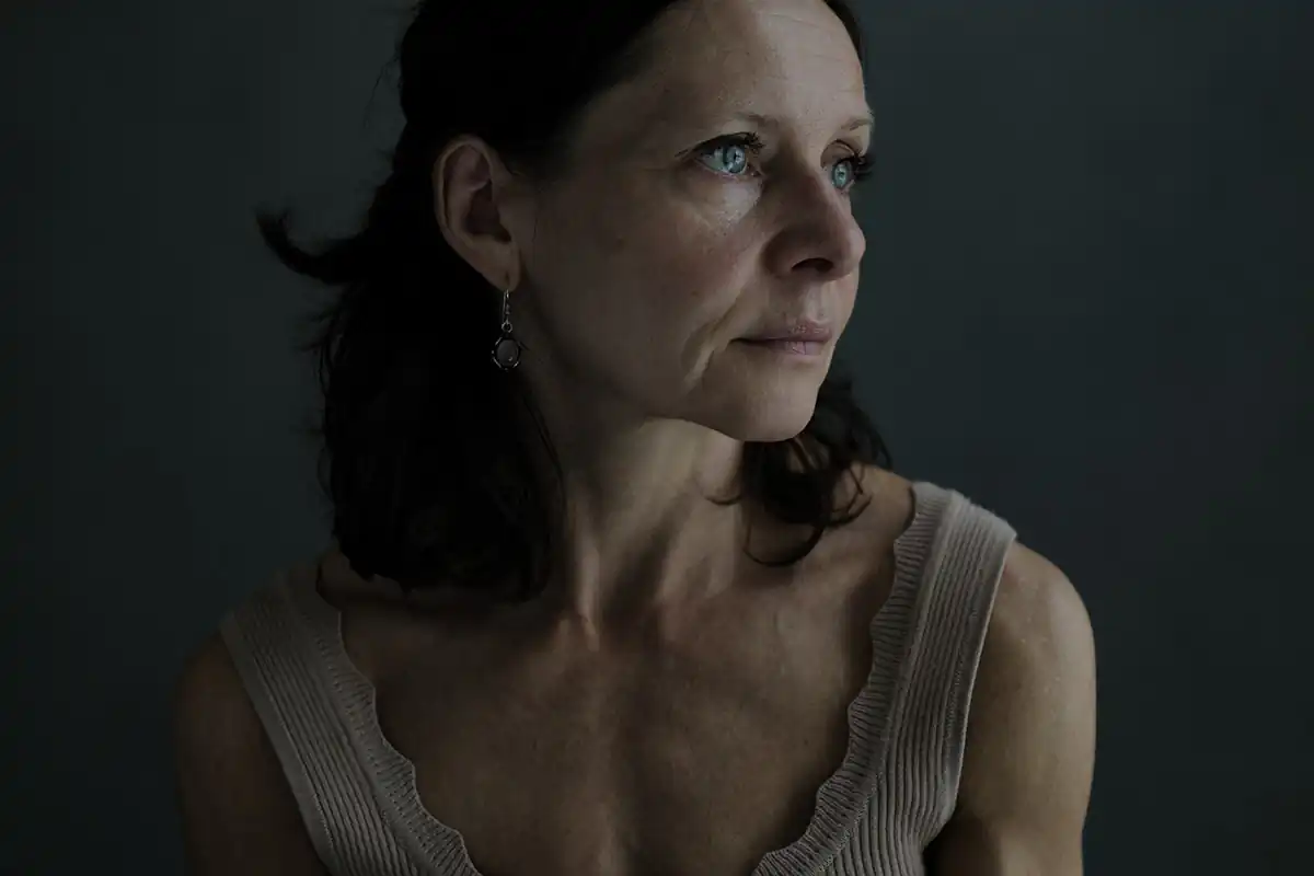 Interview with Susanne Middelberg: A Glimpse  into Vulnerability and Beauty Through the Lens