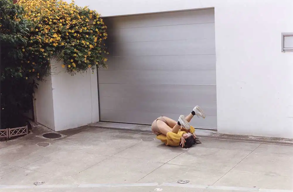 Tumble by Osamu Yokonami: Exploring Identity and Cultural Homogeneity