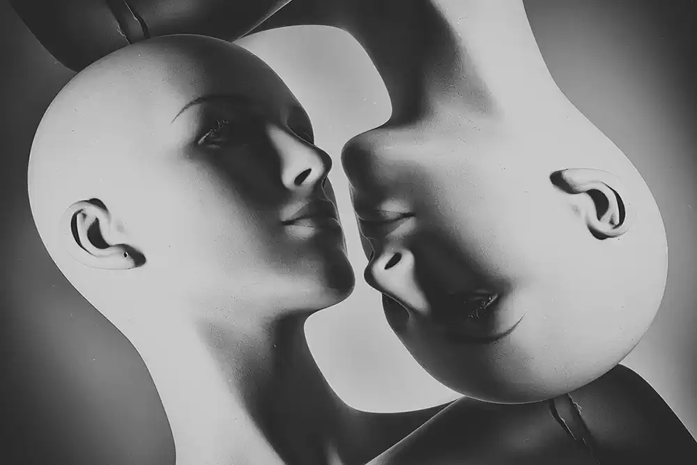 Inside (An)Organic: Boris Benko’s Conceptual Take on Human Isolation