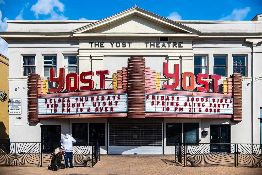 Erwin Recinos: Earthlink Orange County Photo Series