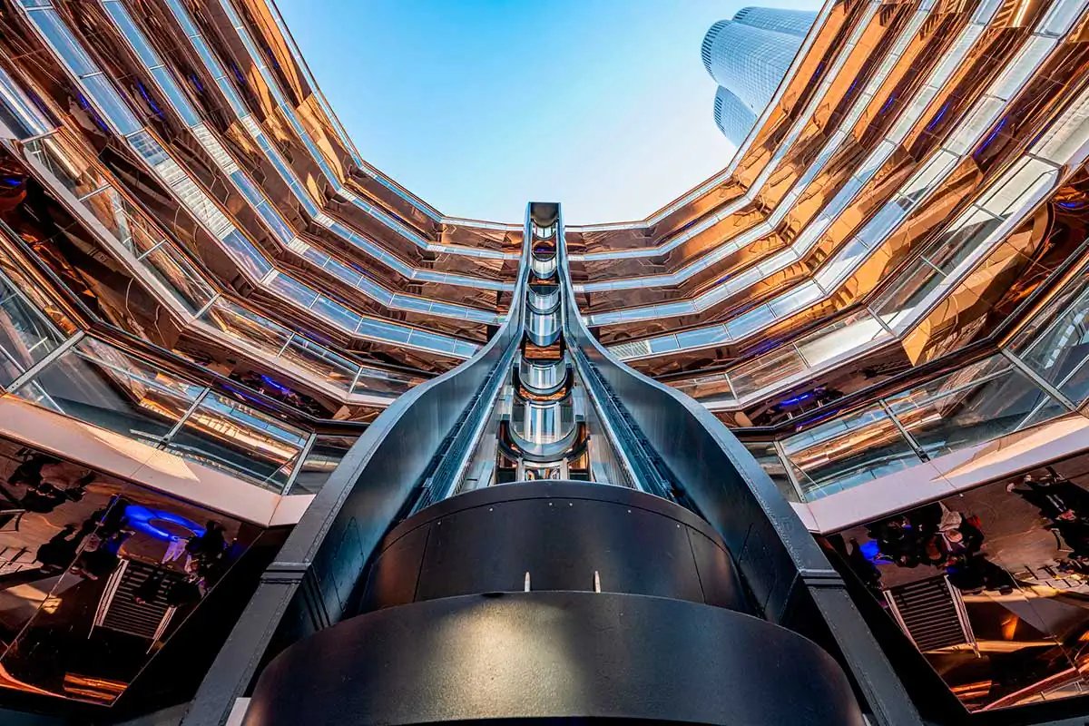 GuruShots: Your Magazine Shot