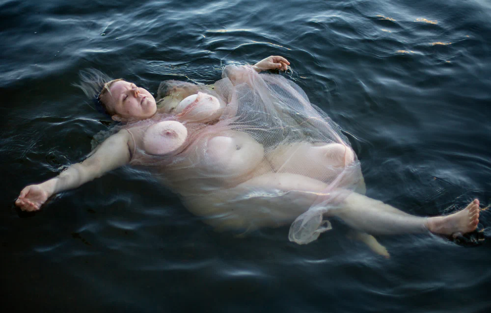 The Outside of the Inside by Martina Holmberg: Portraits of Presence and Vulnerability