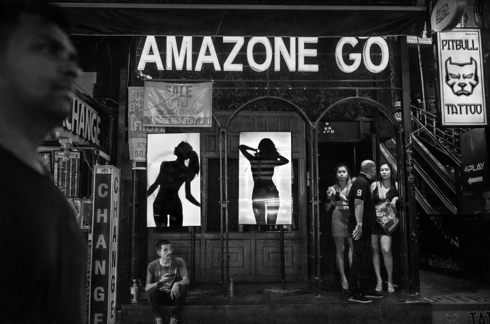 Bangla Road, Life After Dark by Tebani Slade | Documentary Photography in Phuket, Thailand