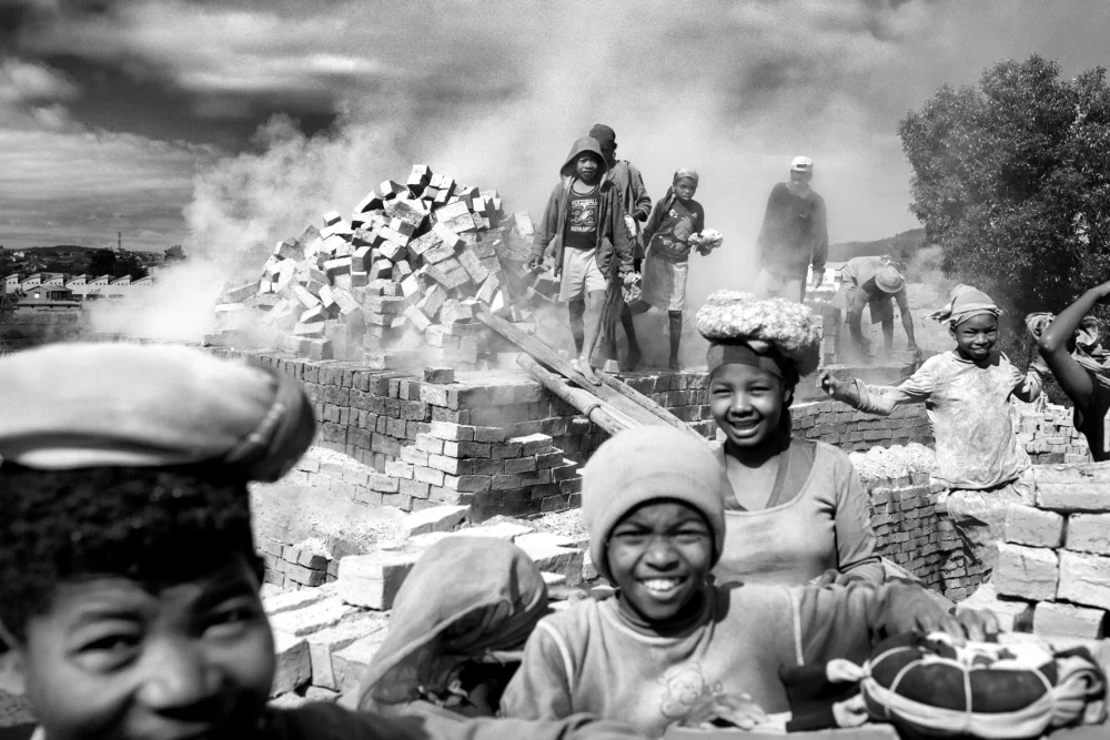 Brickmakers of Fianarantsoa by Pierrot Men: Tender Photographs of Workers in the Shadows