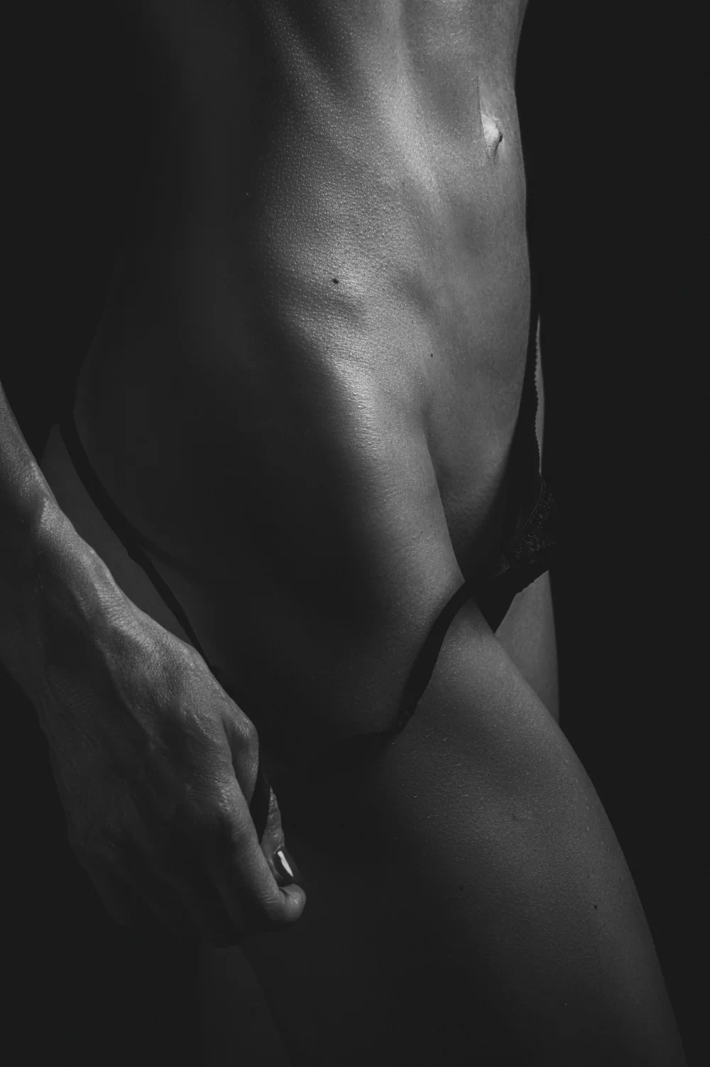 Nude Photography Today: Censorship, Algorithms, and the Uneasy Space Between Art and Control