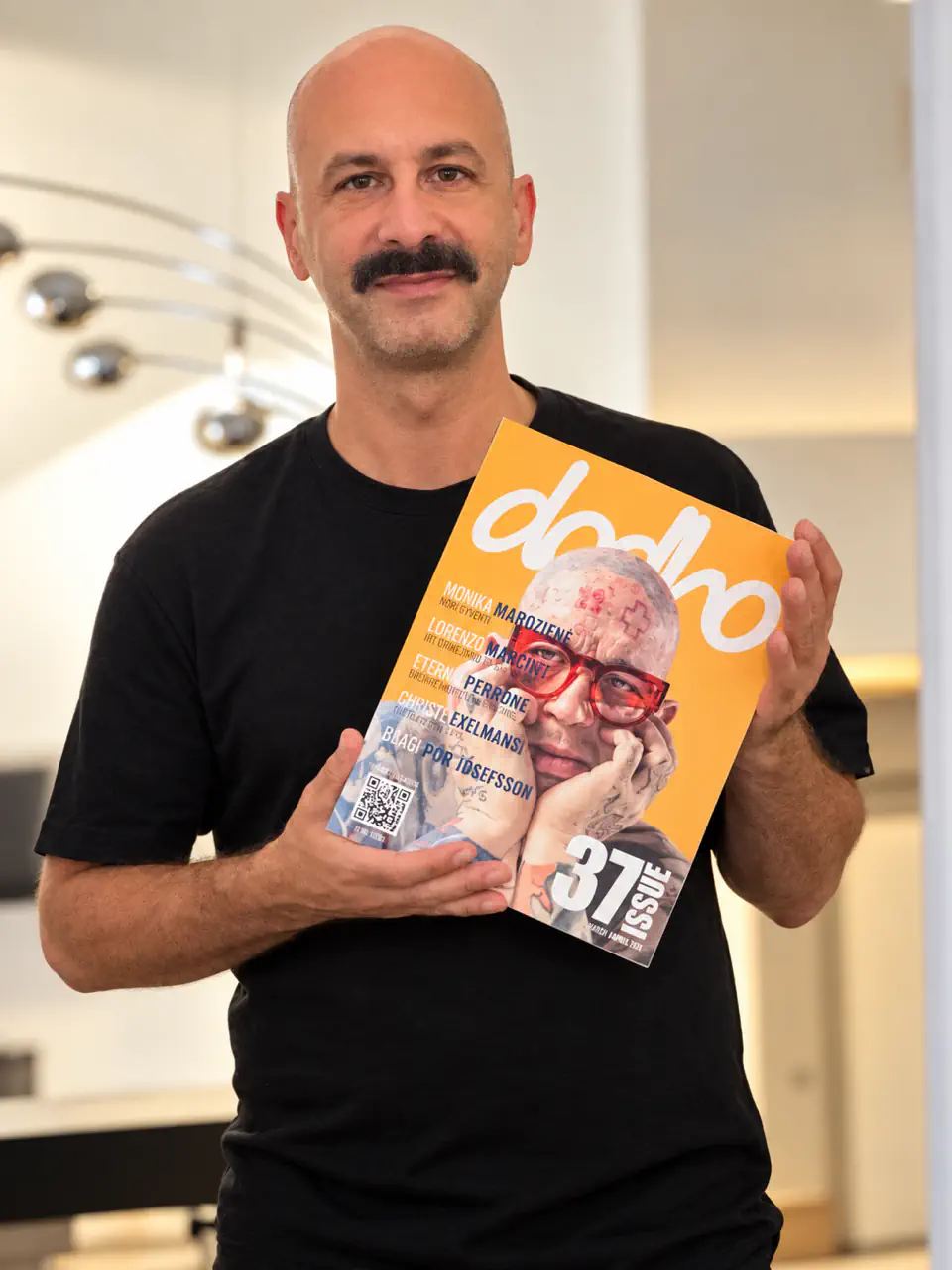A conversation with Etienne Perrone about Dreams Happen After Dark